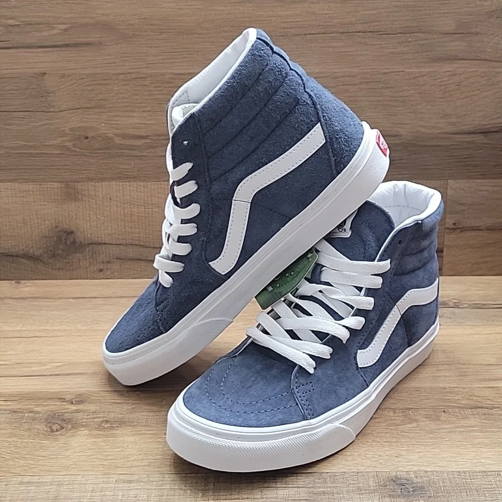 Van's SK8-Hi Brand new in the box authentic uper leather .